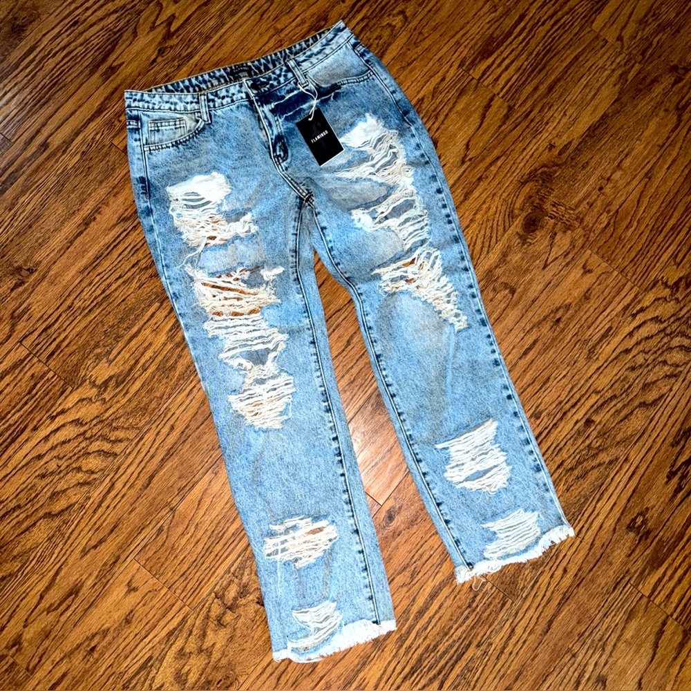 Flamingo Distressed Ripped Straight Jeans Women's Sz L NWT Acid Cropped Baggy